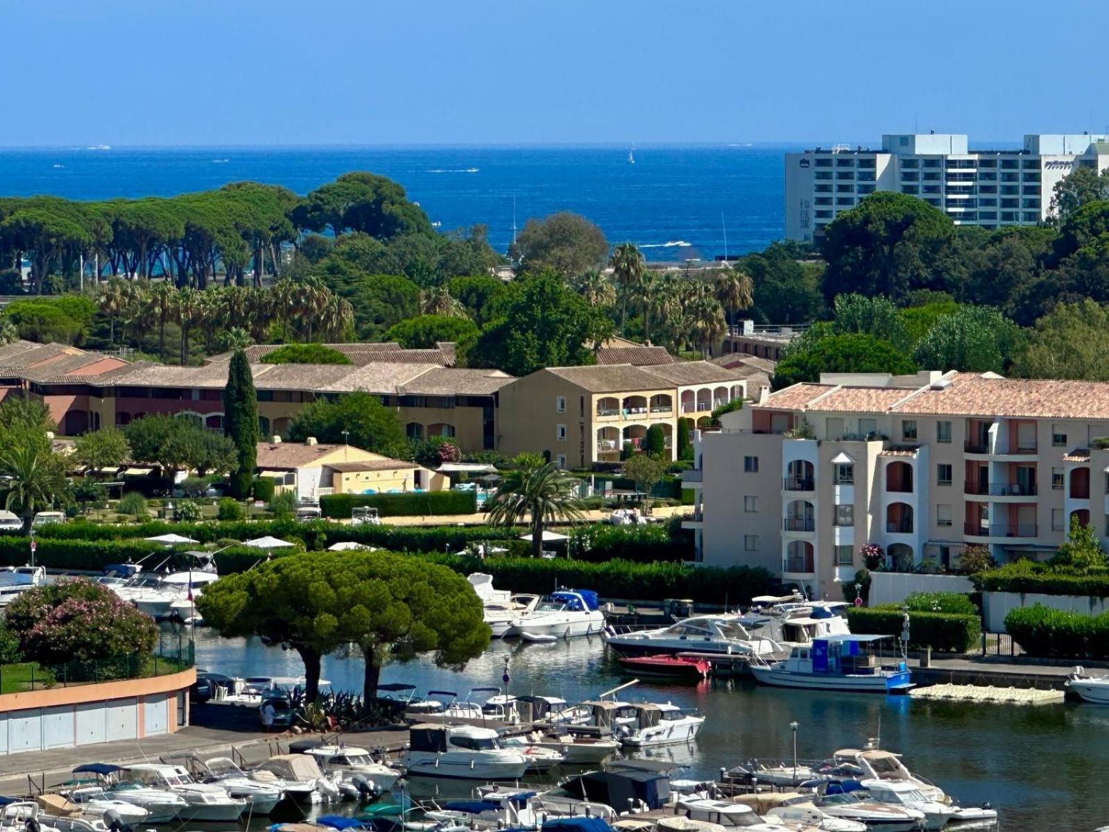 Appartement T3 De Standing Vue Mer Et Marina ماندوليو لا نابول المظهر الخارجي الصورة