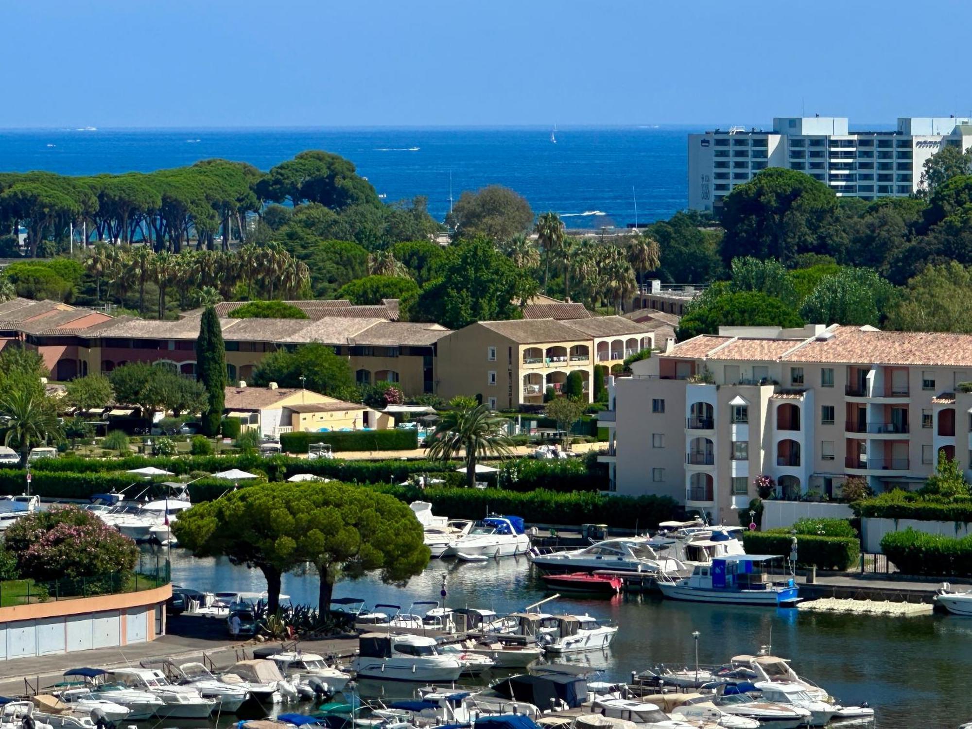 Appartement T3 De Standing Vue Mer Et Marina ماندوليو لا نابول المظهر الخارجي الصورة