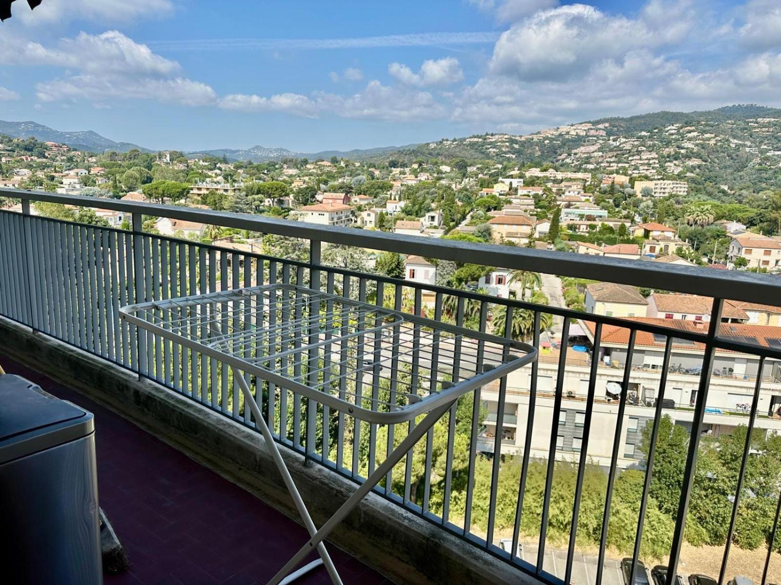 Appartement T3 De Standing Vue Mer Et Marina ماندوليو لا نابول المظهر الخارجي الصورة